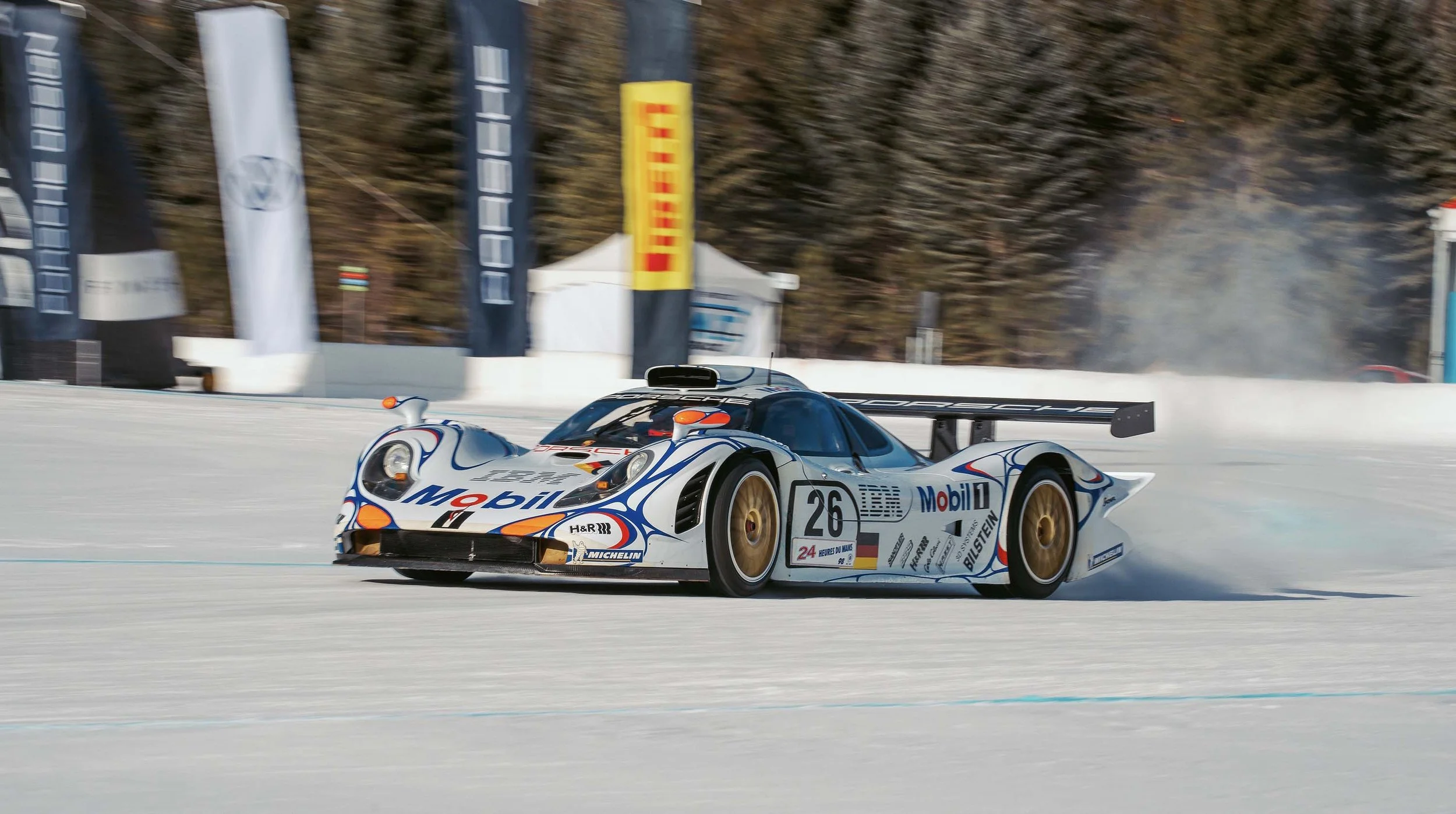 1998 Le Mans winning Porsche 911 GT1 at Aspen — Car Racing Reporter